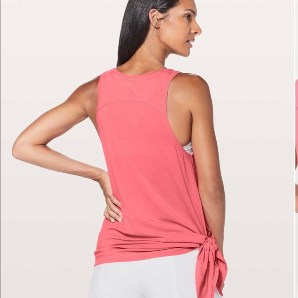 Lululemon To the point tank.